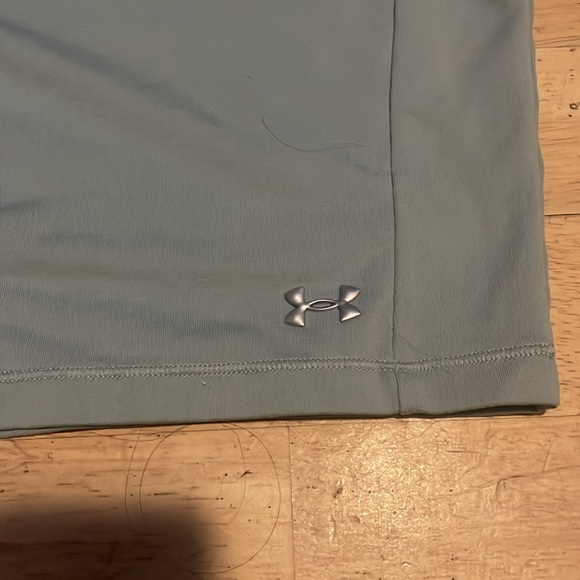 under armor long sleeve dryfit top - Picture 2 of 4